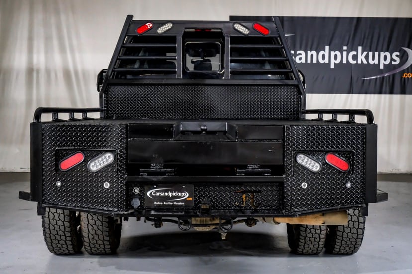 2023 Ford F-350 - Image 2