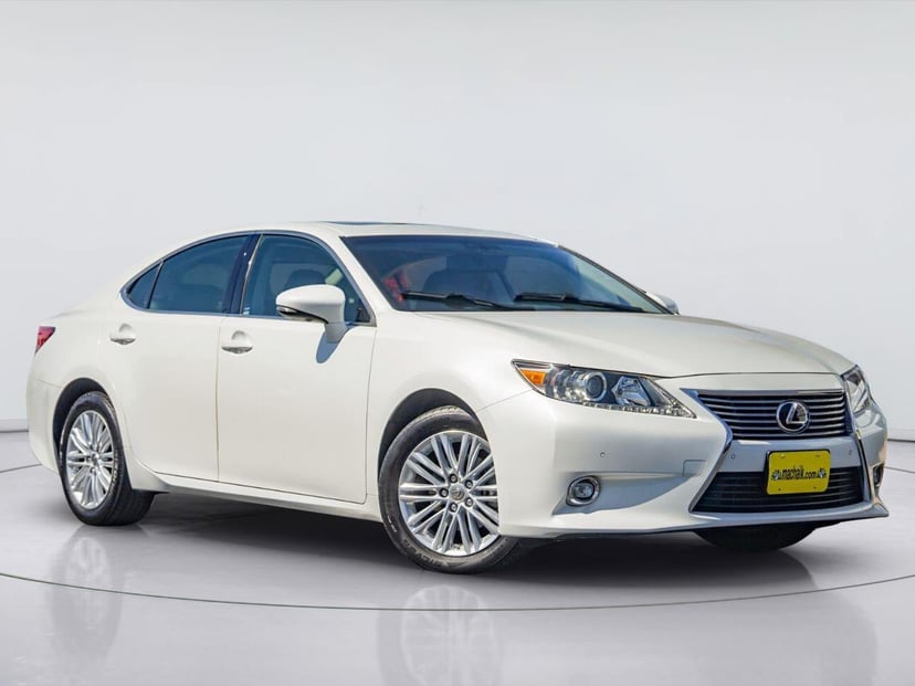 2014 Lexus ES - Image 1