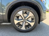 2026 Volvo XC40 - Preview 6