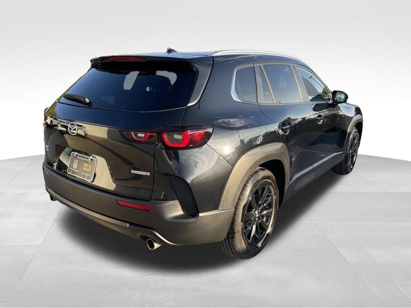 2024 Mazda CX-50 - Image 3