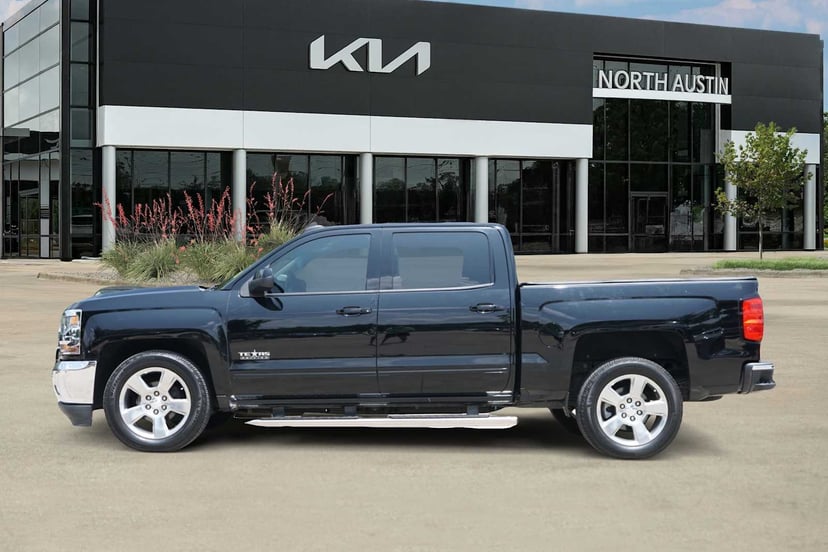 2018 Chevrolet Silverado 1500 - Image 2