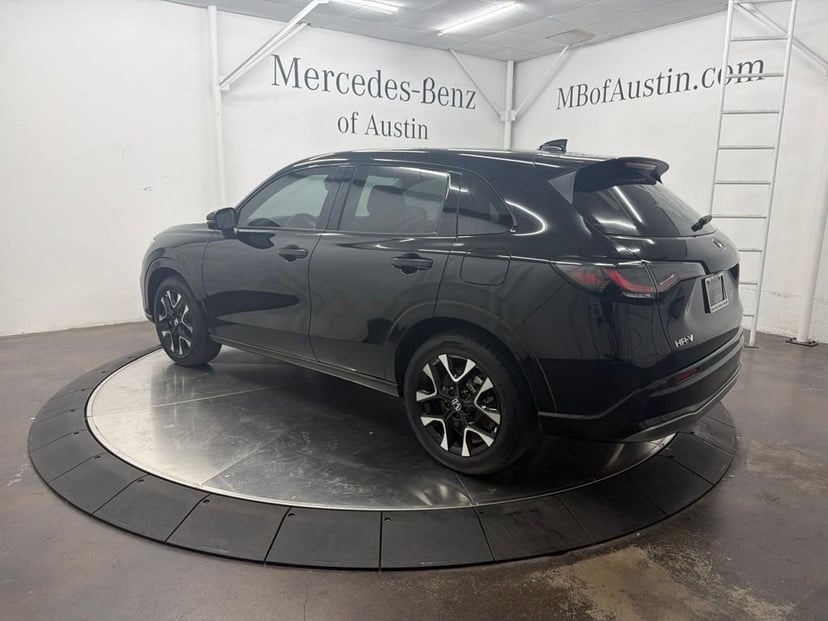 2027 Honda HR-V - Image 3