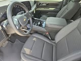 2026 Chevrolet Suburban - Preview 9