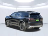 2027 Chevrolet Traverse - Preview 3