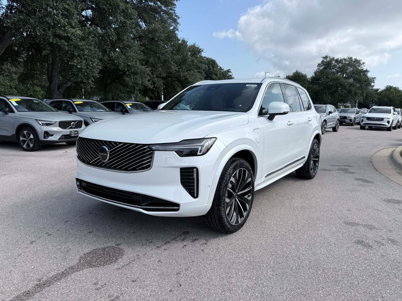 2026 Volvo XC90 - Image 1