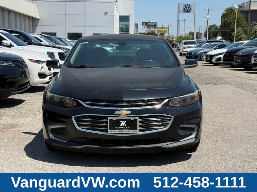 2017 Chevrolet Malibu - Image 2