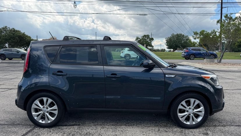 2016 Kia Soul - Image 3