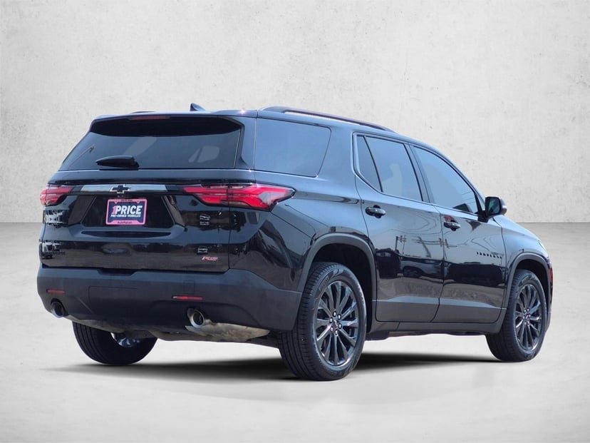 2023 Chevrolet Traverse - Image 3