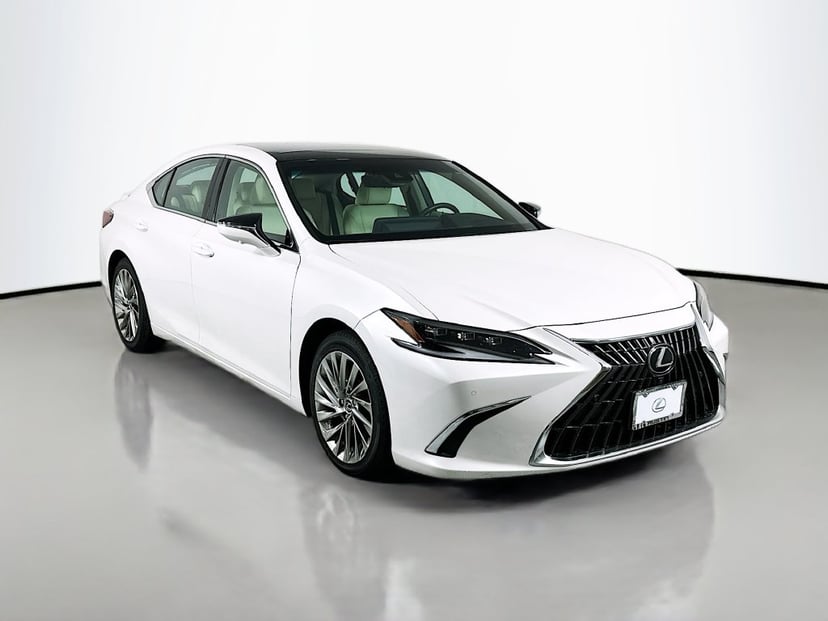 2022 Lexus ES - Image 1