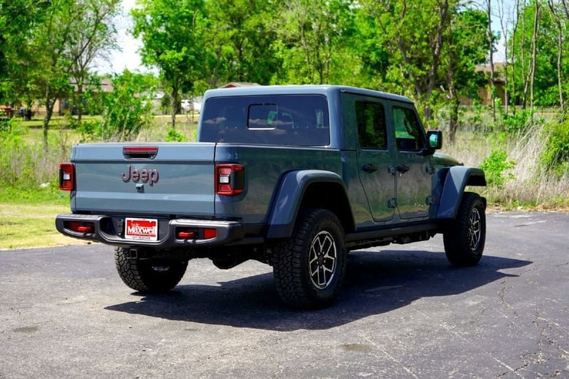 2026 Jeep Gladiator - Image 1
