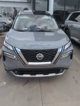 2021 Nissan Rogue - Preview 3