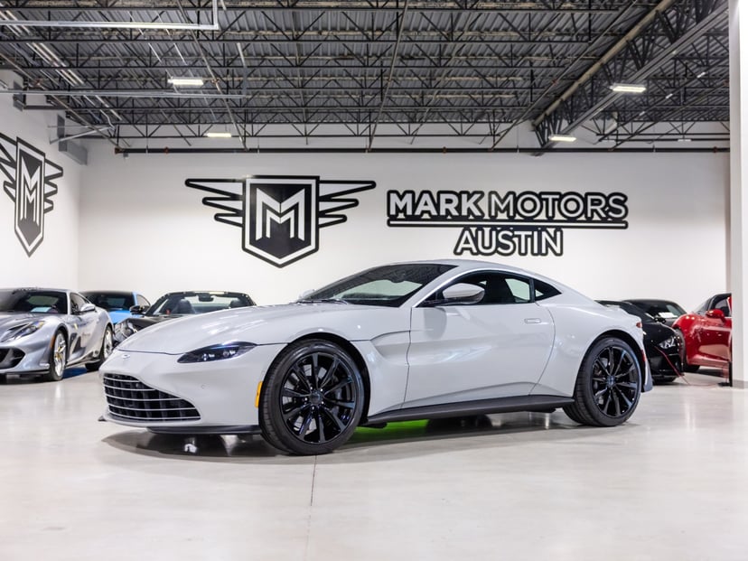 2023 Aston Martin Vantage - Image 1