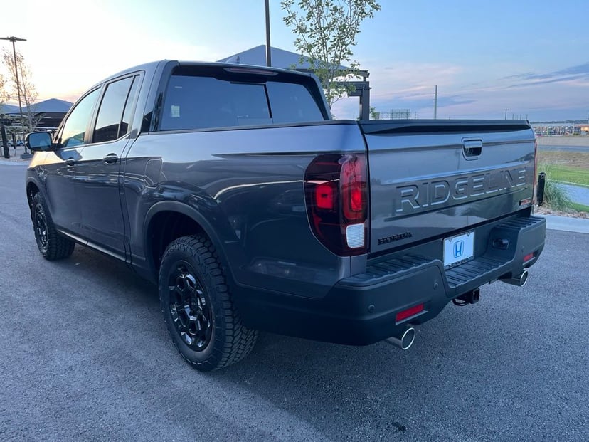 2026 Honda Ridgeline - Image 3