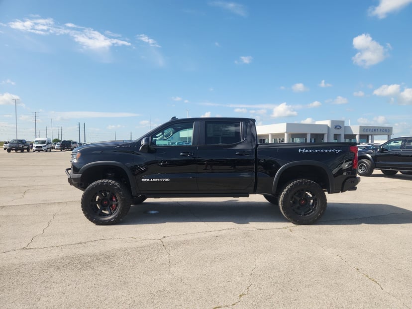 2026 Chevrolet Silverado - Image 2