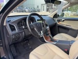 2017 Volvo XC60 - Preview 9