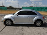 2014 Volkswagen Beetle - Preview 4