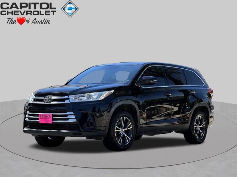 2019 Toyota Highlander - Image 1