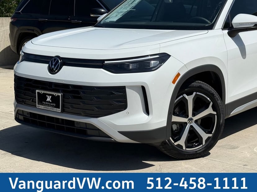2026 Volkswagen Tiguan - Image 3