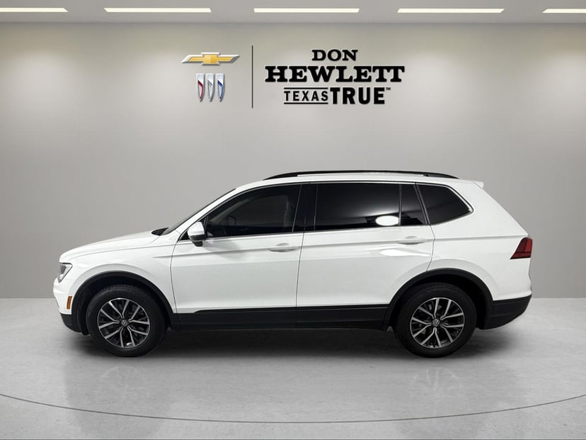 2019 Volkswagen Tiguan - Image 2