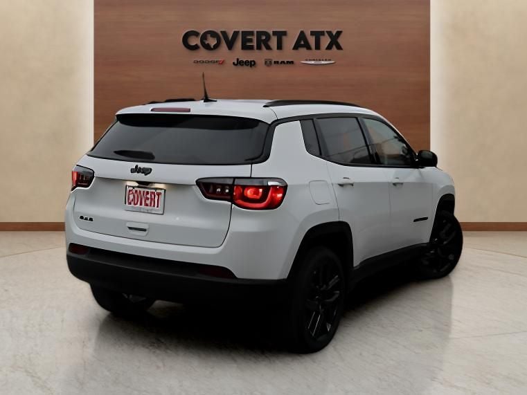 2026 Jeep Compass - Image 3