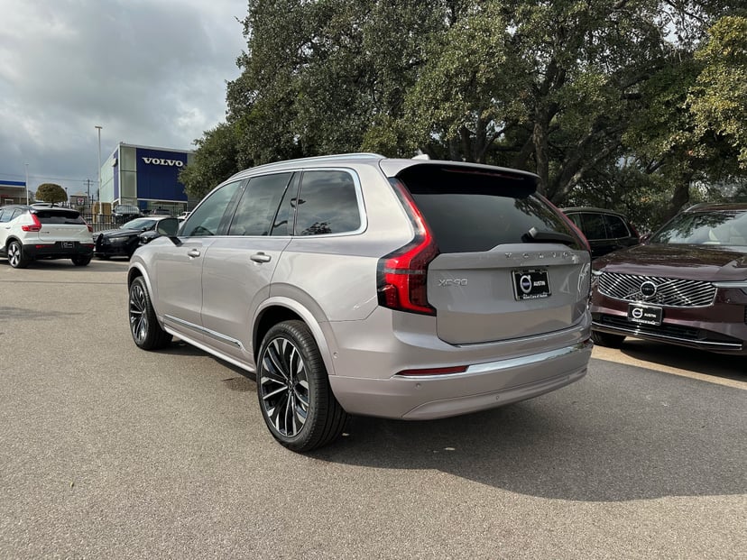 2026 Volvo XC90 - Image 3
