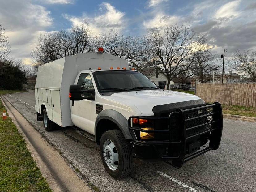 2008 Ford F-550 - Image 1