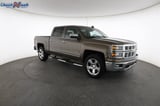 2015 Chevrolet Silverado - Preview 3