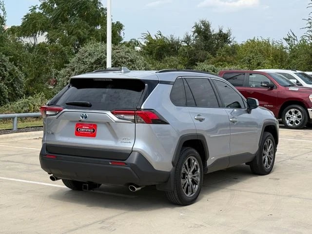 2023 Toyota RAV4 Hybrid - Image 3