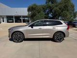 2026 Volvo XC60 - Preview 3