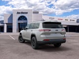 2026 Jeep Grand Cherokee L - Preview 3