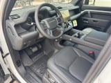 2026 Land Rover Defender - Preview 7