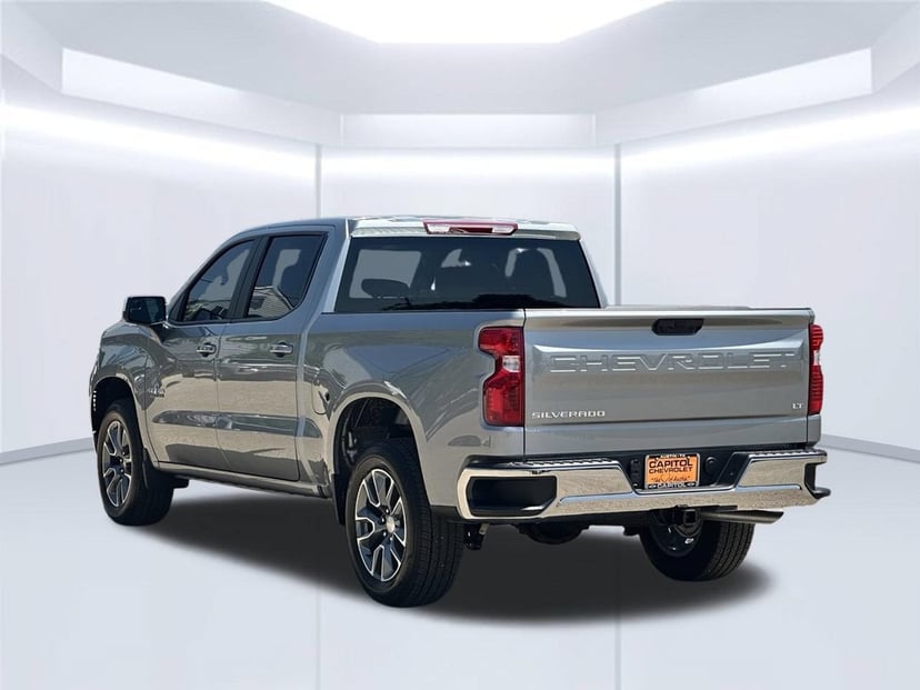 2026 Chevrolet Silverado 1500 - Image 2