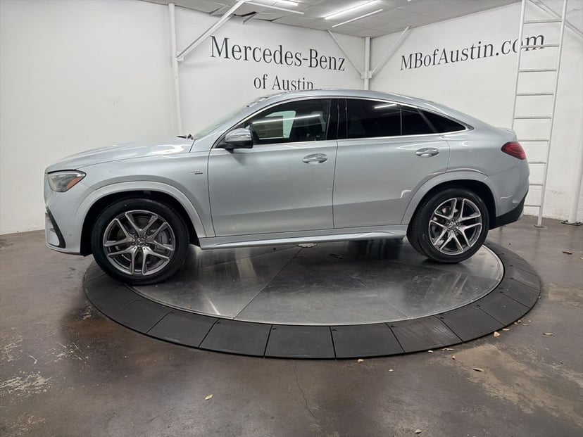 2026 Mercedes-Benz GLE - Image 2
