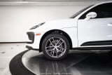 2024 Porsche Macan - Preview 11