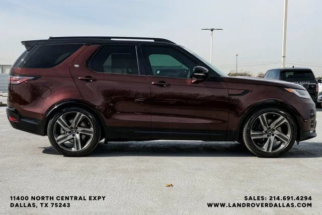 2026 Land Rover Discovery - Image 1