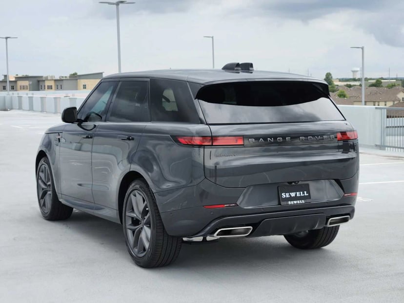 2026 Land Rover Range Rover Sport - Image 3