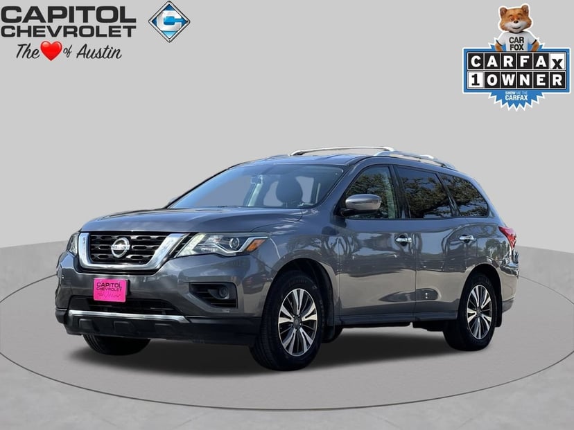 2017 Nissan Pathfinder - Image 1