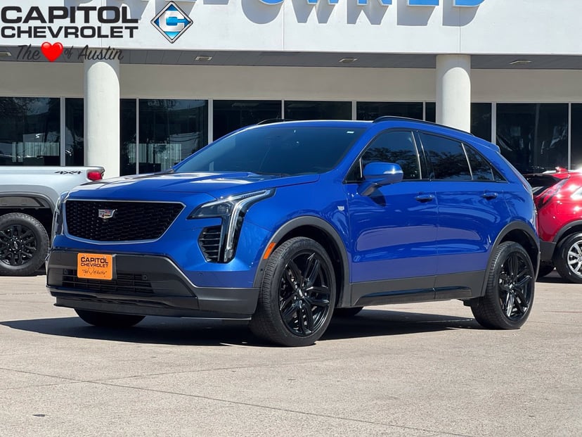 2022 Cadillac XT4 - Image 1