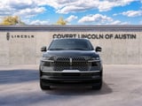 2027 Lincoln Navigator - Preview 3