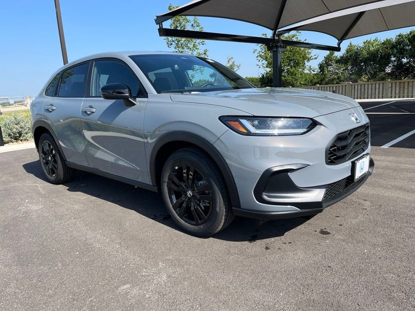 2027 Honda HR-V - Image 2