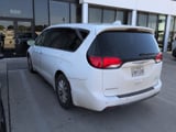 2018 Chrysler Pacifica - Preview 8