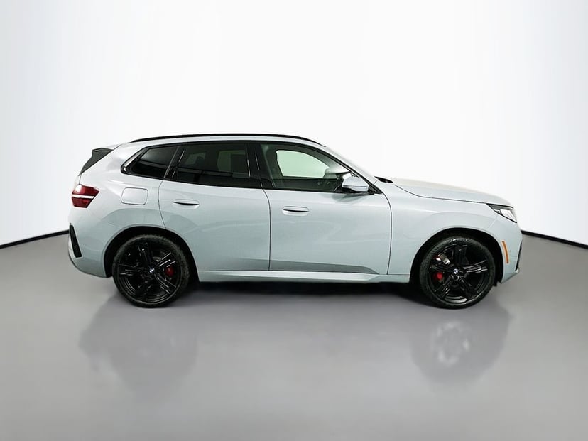 2026 BMW X3 - Image 3