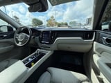 2023 Volvo XC60 - Preview 12