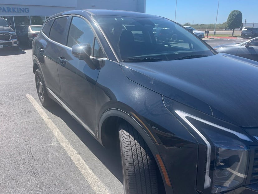 2026 Kia Sportage - Image 1