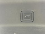 2025 Chevrolet Suburban - Preview 9