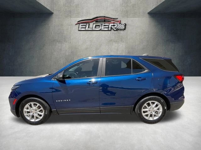 2022 Chevrolet Equinox - Image 1