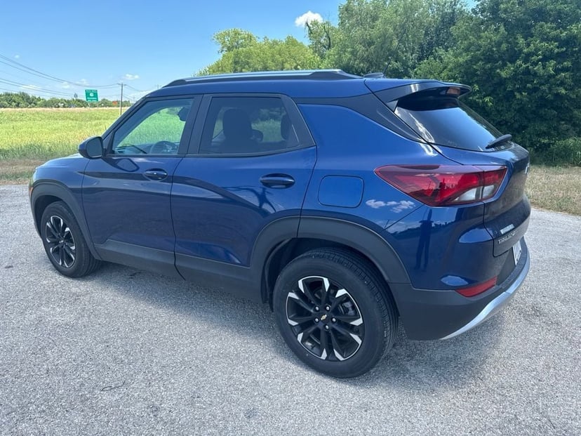 2023 Chevrolet Trailblazer - Image 2