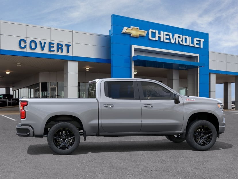2026 Chevrolet Silverado - Image 2