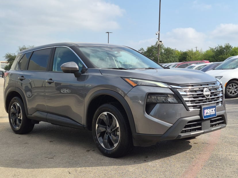 2024 Nissan Rogue - Image 1