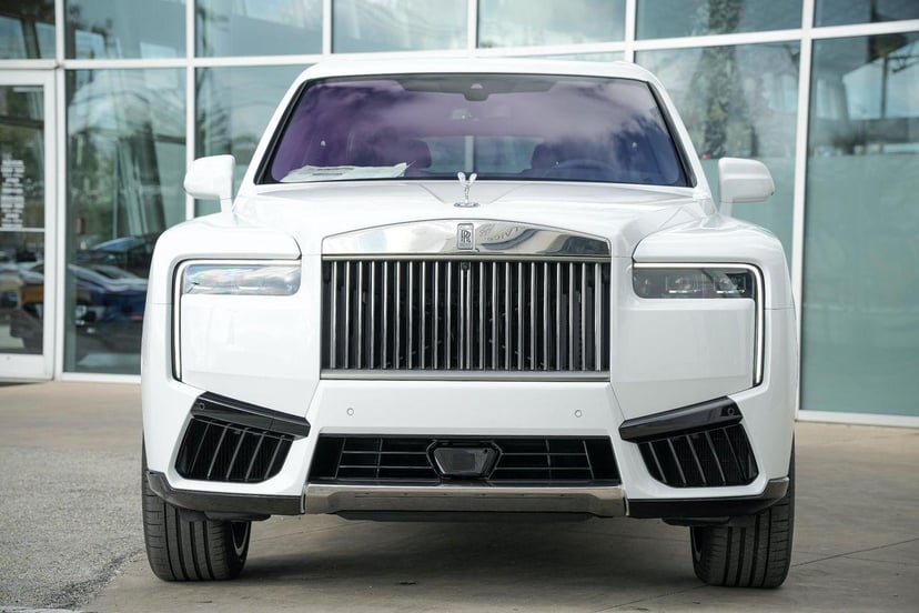 2026 Rolls-Royce Cullinan - Image 3